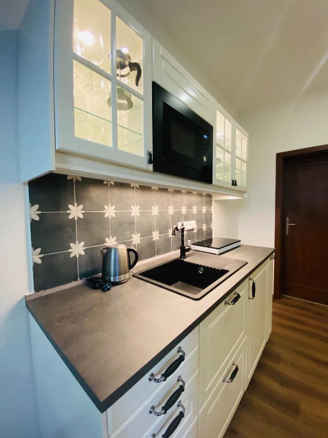 Apartmany V Ulicce 弗林布尔克 外观 照片