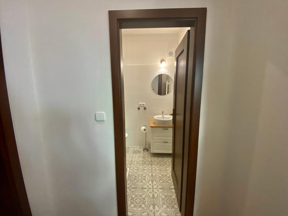 Apartmany V Ulicce 弗林布尔克 外观 照片